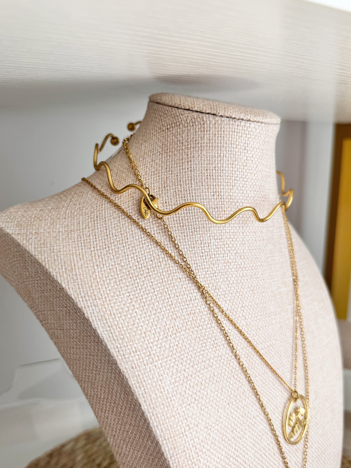 Diana Wave Choker