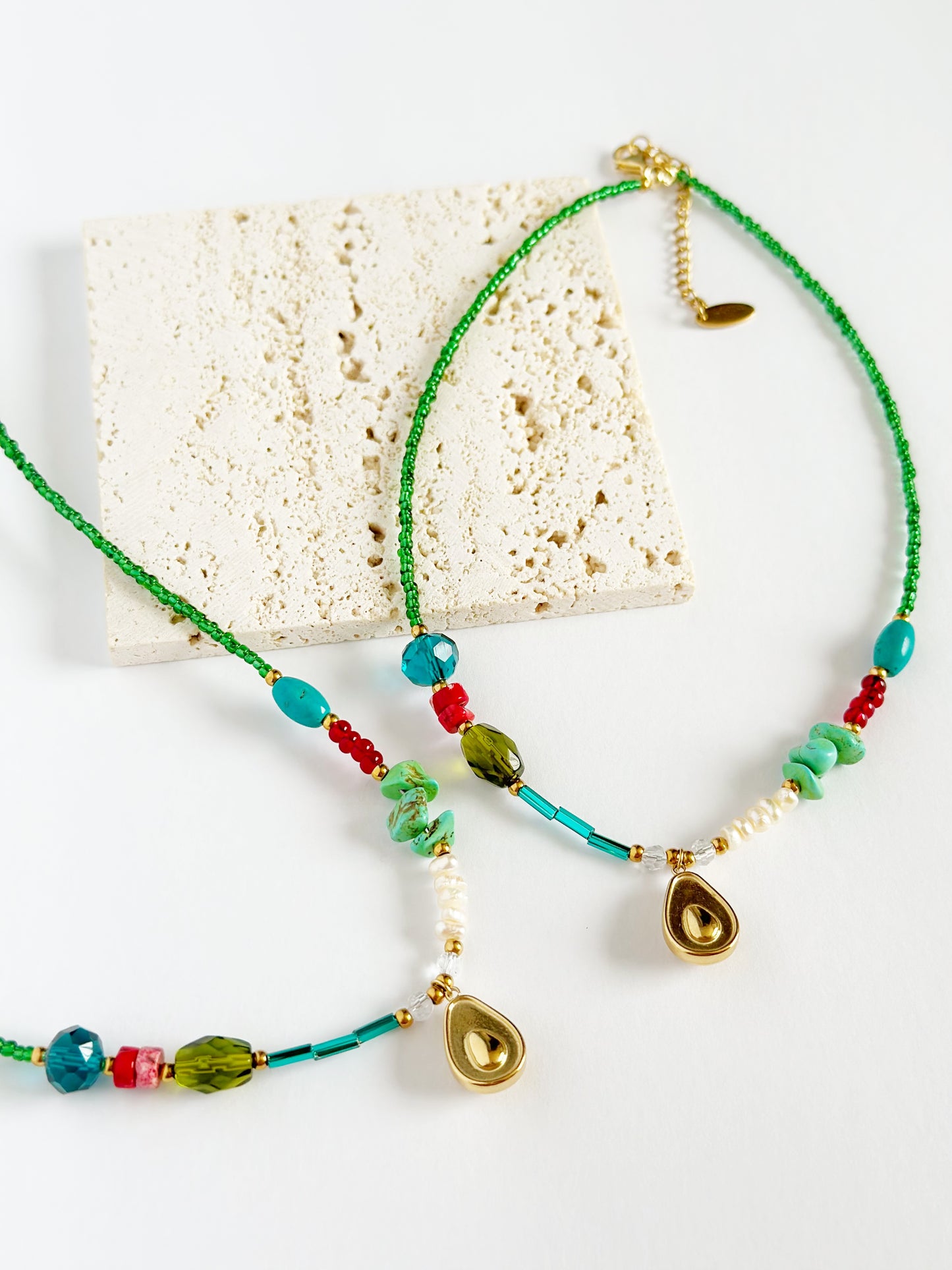 Aguacate Necklace