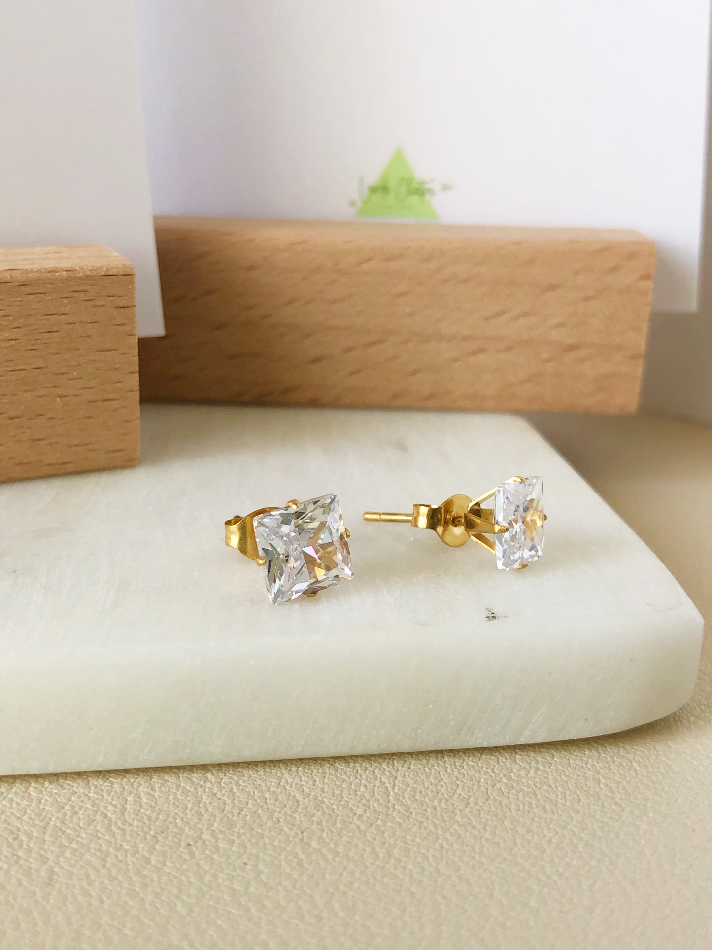 Cristal Studs